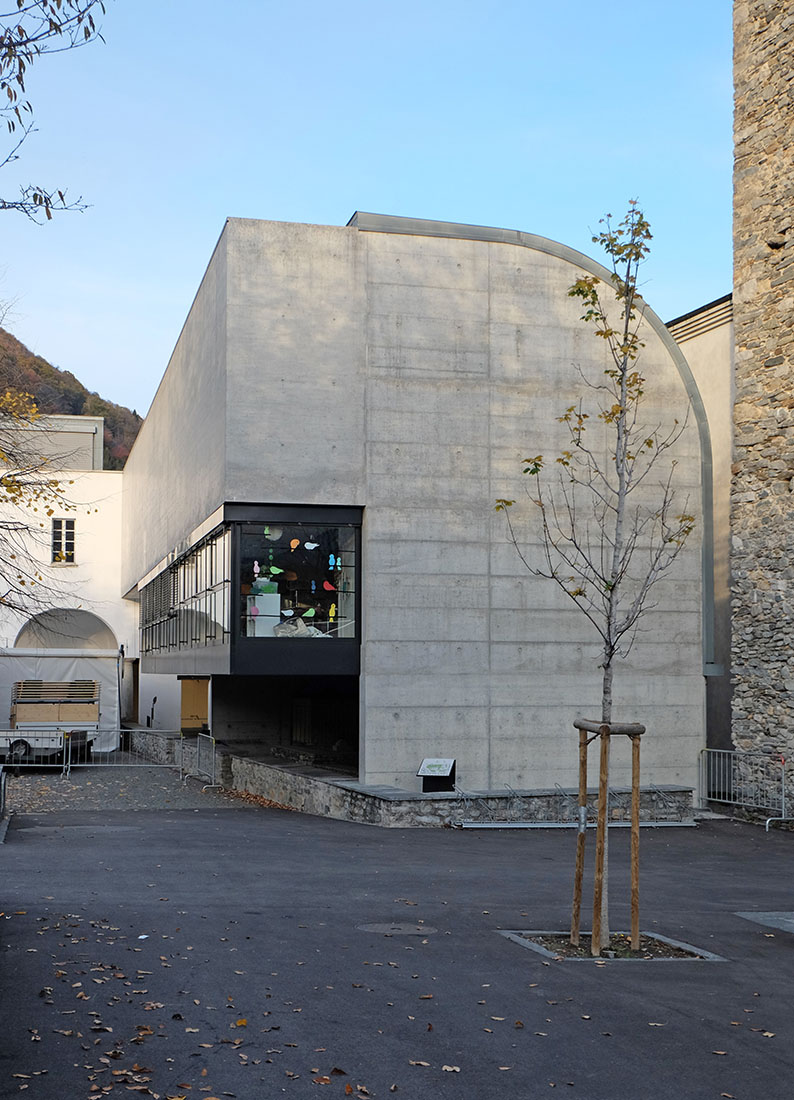 Www archipicture eu Luigi Snozzi Elementary School Extension Monte 